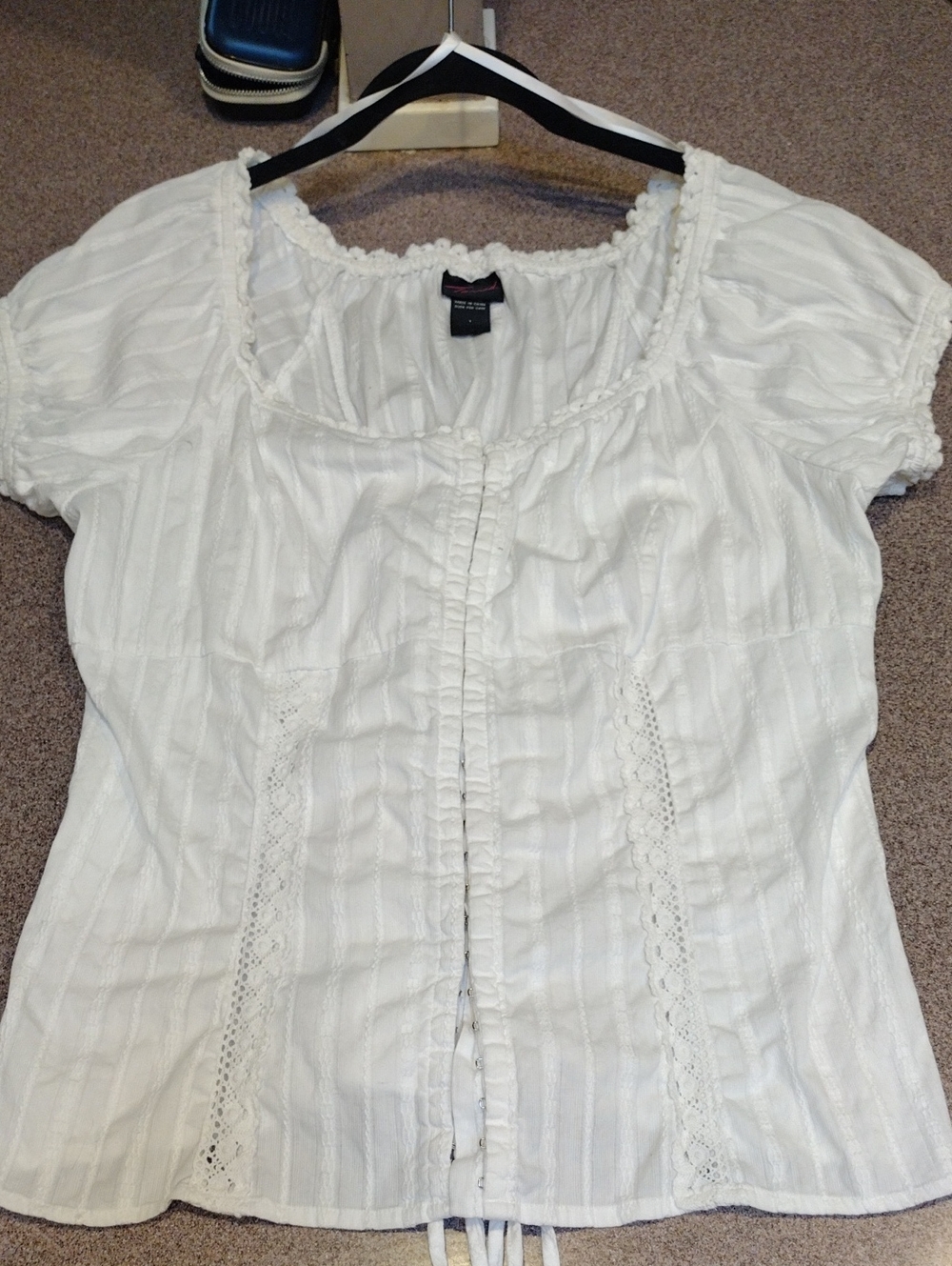 Vtg 🦄 Torrid White Lace Corset Back Top W/ Sweetheart Neck - Picture 9 of 15